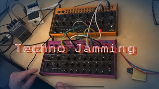 Behringer Edge amp Crave  Improvised Techno Jam [upl. by Faxan]