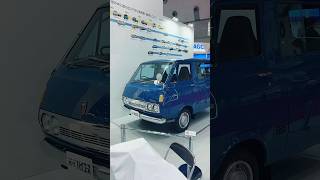 Toyota HiAce Van H10 First Generation [upl. by Dearden]