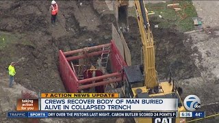 Crews recover body in trench collapse in Grosse Pointe Woods [upl. by Toogood]