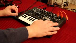 Korg monotron DELAY unboxing and demo [upl. by Susejedesoj]