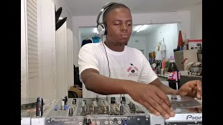 Amapiano Mix 2023  Dubula  Keneilwe  Iplan  Horn in the Sun  DjCassim  December mix [upl. by Sherrie242]