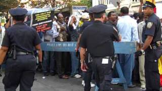 Protest of Prime Minister Zenawi of Ethiopia at Columbia University [upl. by Ojytteb]