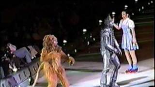 Martin Forrest Cowardly Lion Wizard of Oz on Ice part 1 [upl. by Aisul]