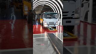 isuzutruck ISUZU KV100 cab chassis truck assembly line [upl. by Jaymie669]