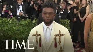 Chadwick Boseman Arrived At The Met Gala Clad In A White Versace Cape  TIME [upl. by Youngman]