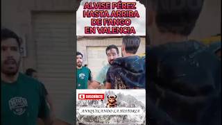 GRABAN A ALVISE PÉREZ AYUDANDO HASTA ARRIBA DE FANGO EN VALENCIA españa alviseperez valencia [upl. by Amapuna101]