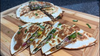 QUESADILLAS DE PERNIL [upl. by Aldon]