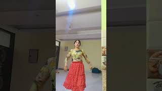 Bitar instagram lage bollywood song music trendingvideo deepanjalisharma [upl. by Mingche]