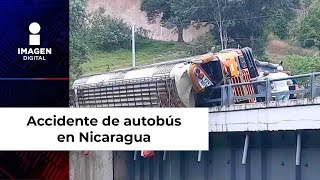 Accidente de autobús deja al menos 16 muertos en Nicaragua [upl. by Gerhardine]