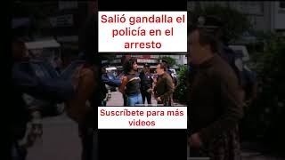 Este policía in cubierto salió gandalla con el arrestado humor [upl. by Montgomery]