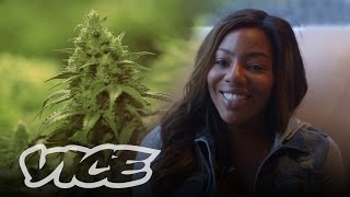 VICE Meets the Fck It I Quit Lady  WEEDIQUETTE [upl. by Fosdick414]