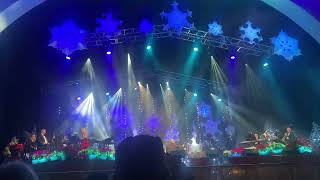 Mannheim Steamroller Deck The Halls Live at Universal Orlando show 4 2021 [upl. by Atimed608]