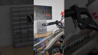 Best wey to remove gripes mtb shrots [upl. by Boiney396]