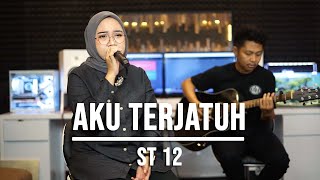 AKU TERJATUH  ST 12 LIVE COVER INDAH YASTAMI [upl. by Franny]