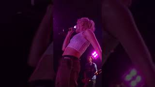 Spiderwebs live at World Wild Weekend 1997 shorts nodoubt gwenstefani [upl. by Eigla338]