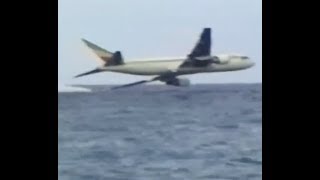 Hijacked Jet runs out of Fuel and Crashes into Ocean [upl. by Ansley]