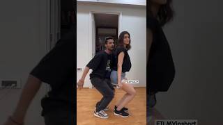 shortsfeed dance Rate Kriti’s moves love the way she’s grooving ❤️😍kritisanon [upl. by Chapland]