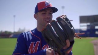 2016 Wilson Glove Day  New York Mets [upl. by Adnohrahs]