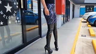 Georgia Reviews Pleaser DELIGHT3000 Shiny Black 6 Inch Thigh High Platform Boots with Walking [upl. by Terri]