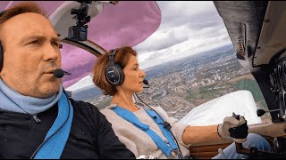 🛩 Tours de piste avec Dorine Bourneton [upl. by Blain]