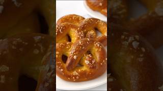 These easy soft pretzels do not require any yeast or proofing 🥨 recipes [upl. by Salter]