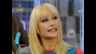 Raffaella Carrà presenta Bolero a Domenica in del 16 dicembre 1984 [upl. by Alyag969]