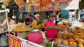 Hyderabad Street food [upl. by Elleimac]