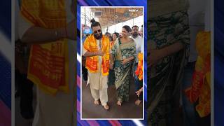 ParentsToBe Deepika Padukone And Ranveer Singh Visit Siddhivinayak Temple [upl. by Folger]