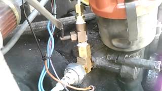 Metric tee installed for oil pressure gauge on air cooled VW  Failure MOV308 [upl. by Rudiger]