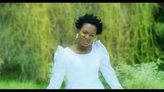 Beatrice Mwaipaja Bwana Mungu Nashangaa Official Music Video [upl. by Tristas]