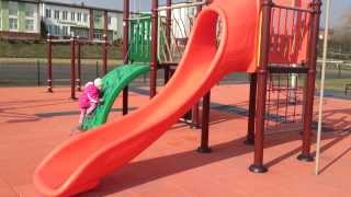 Plac zabaw dla dzieci  Zjeżdżalnia Childrens playground slide [upl. by Oruhtra]