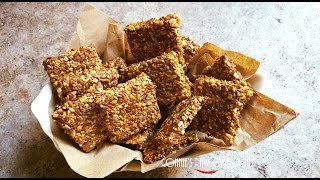 RAW VEGAN CRACKERS  the best RAW spicy cheezie crackers  RECIPE [upl. by Ocirnor]