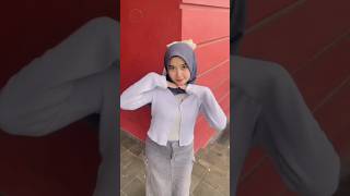 joget centil ❤️ shorts hijab joget cantik trending [upl. by Jarus]