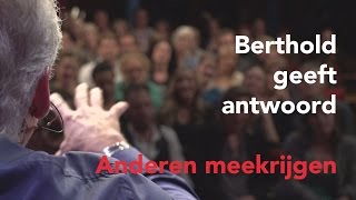 Berthold Gunster geeft antwoord anderen meekrijgen [upl. by Aaronson]