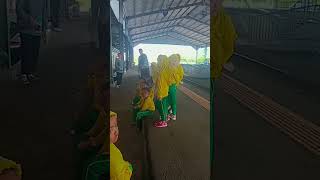 Di stasiun [upl. by Arayt]