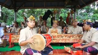 Balinese Gamelan  Tabuh LASEM  PENGECET [upl. by Helali794]