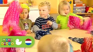 ZAKDOEKJE LEGGEN  FRAGMENT  Kinderliejdes  Kinderdagverblijf  Minidisco [upl. by Imena]