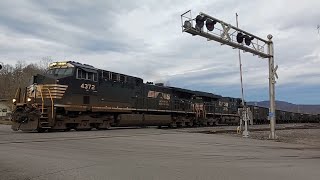 RJ Corman switching with NS 4372 amp 7708 [upl. by Radferd]