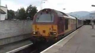 The Caledonian sleeper reverses into Fort William Station [upl. by Giamo]