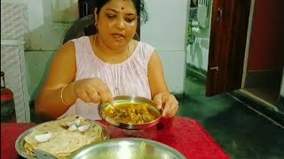 লোকেল কুকুৰা মাংস বনোৱা আৰু খোৱা 😋😋।। Local chicken Recipe n Eating 😋😋eatingshow BijusEating [upl. by Renckens]