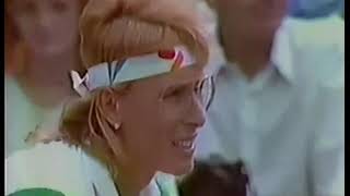 Martina Navratilova vs Chris Evert Wimbledon 1988 Semifinal Highlights A CLASSIC TENNIS MATCH [upl. by Aisanahta345]