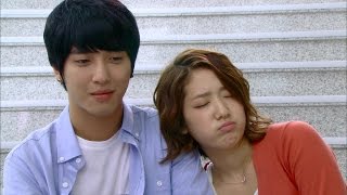 【TVPP】Park Shin Hye  Cute drinking habits 박신혜  용화신 어깨에 기대 귀여운 술주정  Heartstring [upl. by Duile]