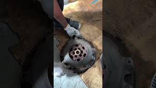 Nissan URVAN Flywheel noise clutch press Dual Mass flywheel change shorts shortsvideo automobile [upl. by Schiffman]