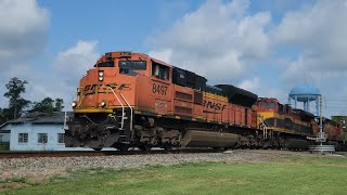 BNSF 8497 leads CPKC M274 through Downtown Tallulah 7424 [upl. by Ailicec]