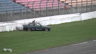 Hockenheimring 2011 Touristenfahrten Heavy Hard BMW E30 V8 crash accident unfall chute [upl. by Selec193]