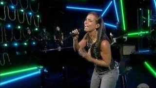 Alicia Keys  Try Sleeping With A Broken Heart Live on The View [upl. by Bent331]