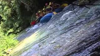 Rafting in Umbria sul fiume Corno a Biselli di Norcia con Gaia [upl. by Glanville]