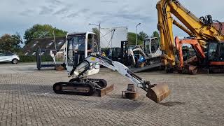 Wacker Neuson 2404 2011 3 bakken 3cilinder Yanmar nivelleersysteem machine kan op berg draaien [upl. by Amos]