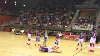 Harlem Globetrotters v Washington Generals  Almere 17415 [upl. by Zara]