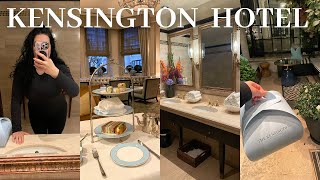 BEST LUXURY LONDON AFTERNOON TEA AT KENSINGTON HOTEL IN SOUTH KENSINGTON FAMOUS ART AS CAKES XOXO [upl. by Chandos]